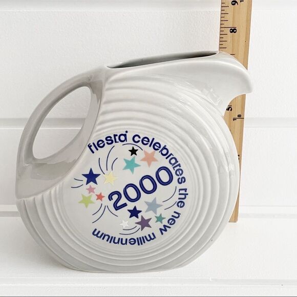 Fiesta Pearl Gray “Fiesta Celebrates The New Millennium” 2000 Large Disc Pitcher - Picture 7 of 7